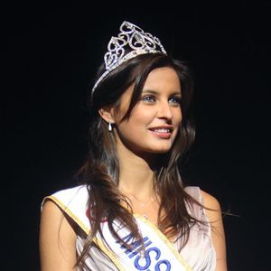 French amateur miss france malika menard lookalike pic