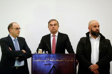 Devant la presse, Carlos Ghosn déterminé à 