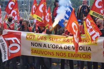 Veolia à l'offensive contre Suez, la justice intervient