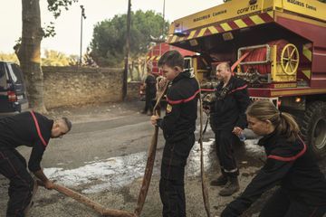 Pompiers à l'oeuvre, samedi, à Fabrezan.