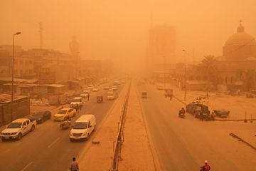 En images : Une nouvelle tempête de sable s'abat sur l'Irak