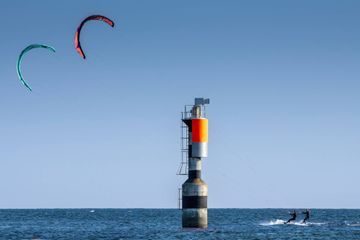 Kitesurf autour des phares mythiques du Finistère