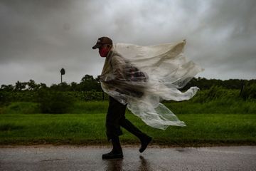 L'ouragan Ida touche terre à Cuba avant d'aller menacer la Louisiane