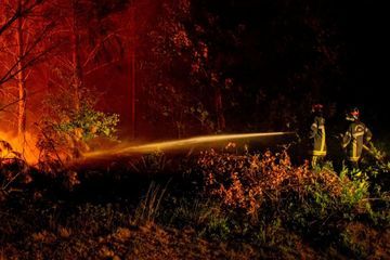 La Girande face à des reprises d'incendies près de Landiras