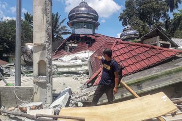 Nouveau séisme meurtrier à Sumatra, les images du drame