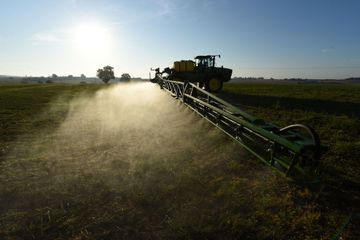 Réduction des pesticides : la Fondation Nicolas-Hulot fustige le manque de moyens