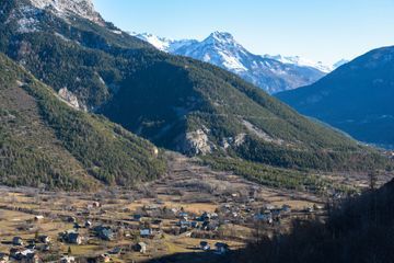 Chute mortelle de deux jeunes alpinistes français dans le massif des Écrins