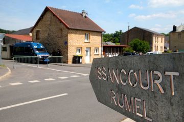 Disparition d'Estelle Mouzin : deuxième jour d'une nouvelle campagne de fouilles dans les Ardennes