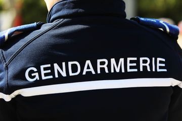 En Saône-et-Loire, la tragique mort d'une ado de 13 ans découverte derrière une école