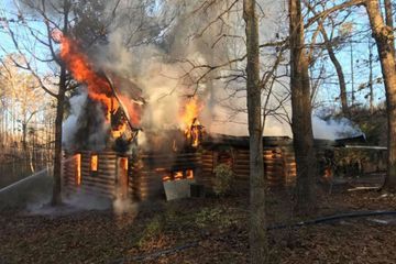 Le meurtre sordide d'Alecia Grace, retrouvée dans une cabane en feu