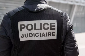 Une femme retrouvée morte avec un couteau dans le thorax à Bordeaux, son ex-conjoint recherché