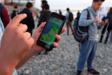 Des bases militaires canadiennes envahies par des joueurs de Pokémon Go