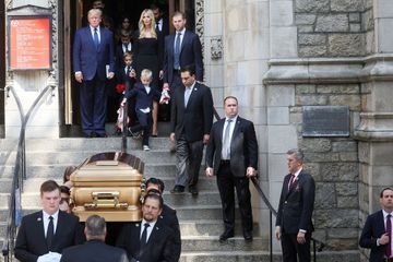 A New York, le dernier adieu à Ivana Trump en images