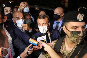 A son arrivée au Liban, Macron plaide pour un 