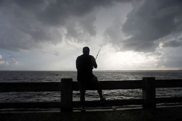 Après avoir épargné Cuba, la tempête Elsa se dirige vers la Floride