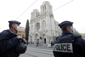 Attentat de Nice : Le pape François prie 