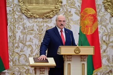 Au Bélarus, Alexandre Loukachenko a prêté serment en secret