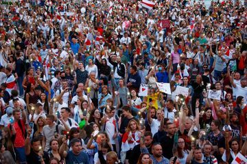 Au Bélarus, les manifestations contre la réélection de Loukachenko se poursuivent