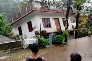 Au moins 15 morts dans des inondations et glissements de terrain en Inde