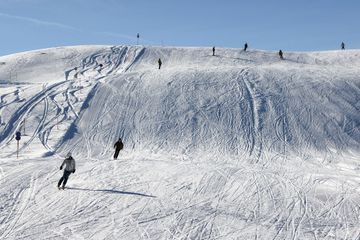 Belgique : elle part au ski, néglige les gestes barrières et provoque une quarantaine