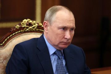 Bond de popularité de Poutine depuis l'offensive en Ukraine, selon un sondeur indépendant