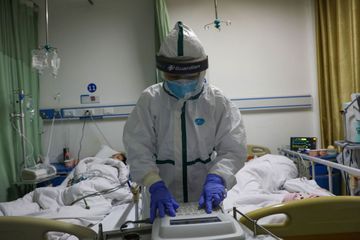 Coronavirus: 1000 morts, l'OMS redoute une propagation accrue hors de Chine