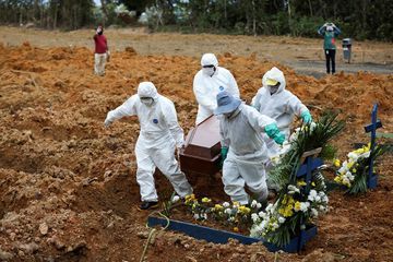 Coronavirus : à Manaus, une situation digne "d'un film d'horreur"