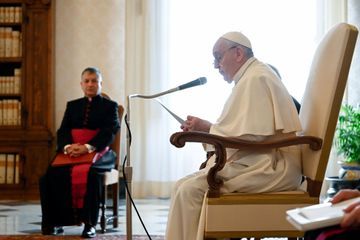 Coronavirus : le pape François s'est fait vacciner au Vatican