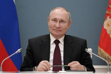 Crise en Ukraine : Pour Le Drian, «La balle est du côté de Poutine»