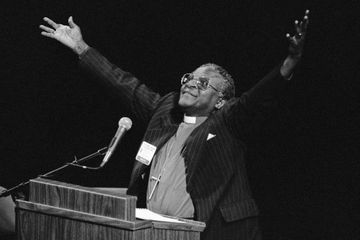 Desmond Tutu, prophète de la nation arc-en-ciel