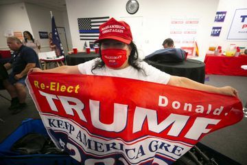 Supporters Trump
