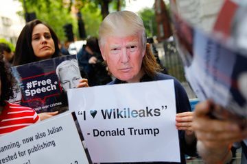 Donald Trump a-t-il promis de gracier Julian Assange s'il disculpait la Russie ?