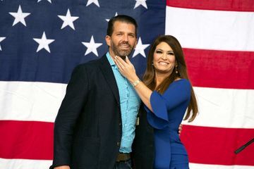 Donald Trump Jr et Kimberly Guilfoyle font campagne en Géorgie
