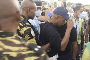 Double drame à Madagascar, au moins 64 morts
