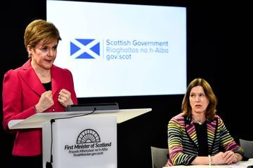Ecosse : la conseillère santé démissionne après s'être rendue dans sa résidence secondaire