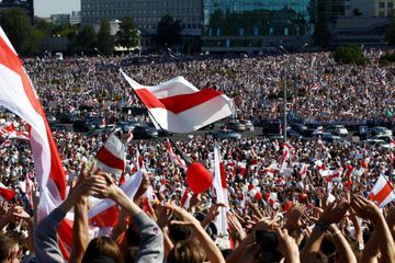 Manifestations historiques et opposante réfugiée : Le Bélarus s'enfonce dans la crise