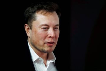Elon Musk qualifie les mesures de confinement de 