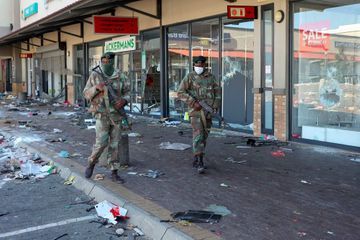 En Afrique du Sud, 32 morts, les pillages toujours en cours