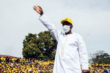 En Guinée, Alpha Condé définitivement proclamé président pour un 3e mandat controversé