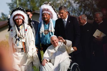 Excuses historiques aux autochtones : le pape espère un «nouveau départ»