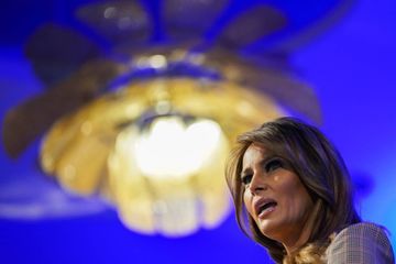 Face à l'association des parents d'élèves, Melania Trump silencieuse sur le coronavirus