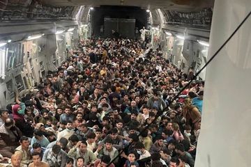 Il y avait 823 Afghans dans l'avion militaire américain parti de Kaboul... et non 640