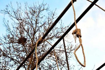 Iran : pendaison d'un extrémiste condamné pour le meurtre de deux religieux chiites