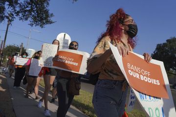 La Cour suprême refuse de suspendre la loi du Texas restreignant l'avortement