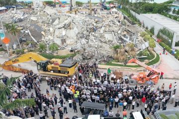 Le bilan de l'effondrement d'un immeuble en Floride passe à 78 morts