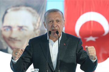 Erdogan avertit Macron de ne pas 