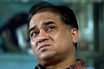 Le prix Sakharov décerné à l'économiste ouïghour emprisonné Ilham Tohti