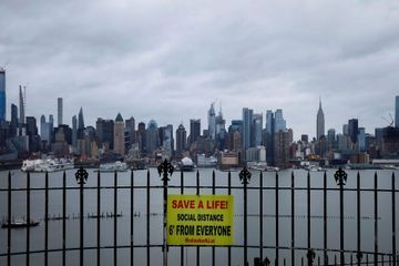 Les Etats-Unis encouragent le port de masques artisanaux