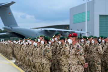 Les forces étrangères quittent la base aérienne de Bagram et bientôt l'Afghanistan