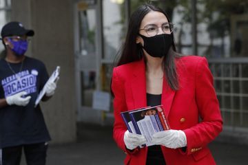 Les retrouvailles touchantes d'Alexandria Ocasio-Cortez et son ancienne maîtresse sur Twitter